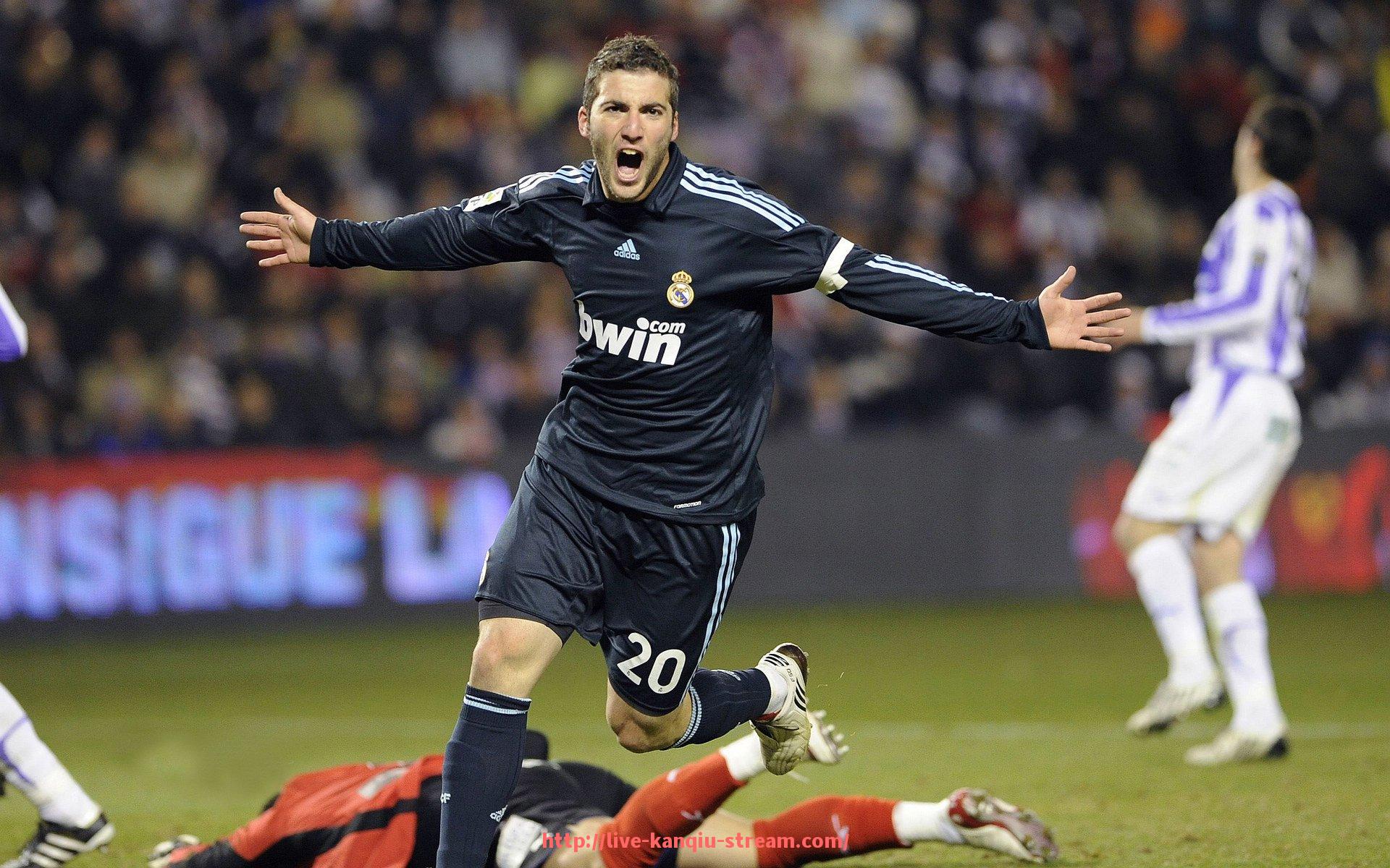 看球直播-拜仁2023年世俱杯战术讲解，球队攻防体系与战术执行详解