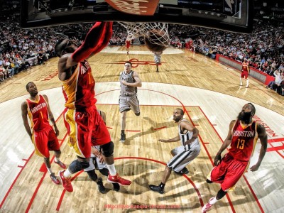 看球直播-中超联赛2017志愿者的角色职责与赛场贡献全览